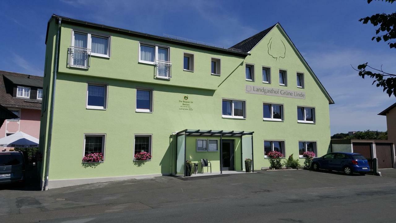 Landgasthof Gruene Linde Kültér fotó